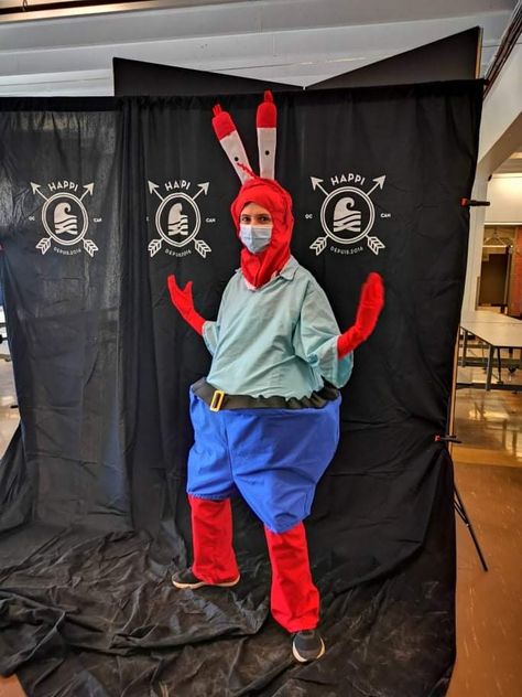 Mr Krabs Costume, Spongebob Character Costumes, Spongebob Costumes, Diy Spongebob, Spongebob Outfit, Crab Costume, Spongebob Halloween, Spongebob Costume, Spongebob Characters