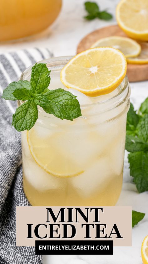 Indulge in the perfect summer tea: 10-minute Mint Iced Tea. This refreshing blend combines the earthiness of green tea with the coolness of mint, sweetened with honey and brightened with lemon. Homemade Mint Tea Recipes, Honey Lemon Iced Tea, Green Tea Drink Recipes, Mint Drink Recipe, Mint Tea Recipe, Tea With Lemon, Mint Drink, Green Tea Drinks, Lemon And Mint