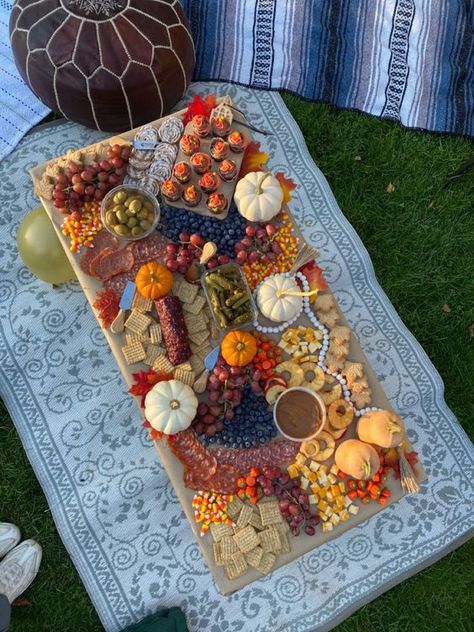 17 Best Dessert Charcuterie Board Ideas To Try This Fall Fall Twin Birthday Party, Fall Surprise Birthday Party, Fall Birthday Picnic Ideas, Aesthetic Fall Dinner Party, Autumn Snack Board, Fall Themed Brunch Ideas, Aesthetic Fall Birthday Party, Fall Themed Sleepover Ideas, Fall Themed Picnic