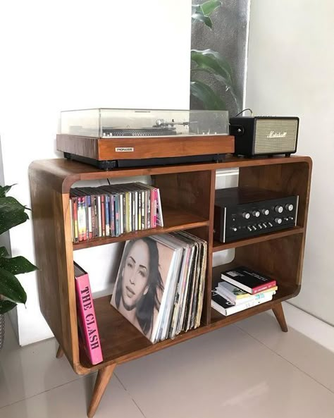 Urban Outfitters X Pinterest Contest, Record Room, Record Storage, Back To College, Apartment Decor Inspiration, Dream Room Inspiration, Wood Console, Future Apartment, Dream Apartment