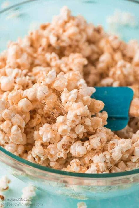 Caramel Marshmallow Popcorn Popcorn Recipes Sweet, Marshmallow Popcorn, Spend With Pennies, Meatless Main Dishes, Chicken Tender Recipes, Popcorn Recipes, Snack Ideas, Sweets Treats, Snack Time