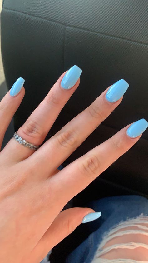 Light Blue Nails Short Coffin, Coffin Sky Blue Nails, Light Blue Acrylic Nails Coffin Short, All Blue Acrylic Nails, Acrylic Nails Ideas One Color, Mail Ideas Acrylic Summer, Acrylic Nails Ideas Light Blue, Short Coffin Acrylic Nails Blue, Sky Blue Nails Short Square