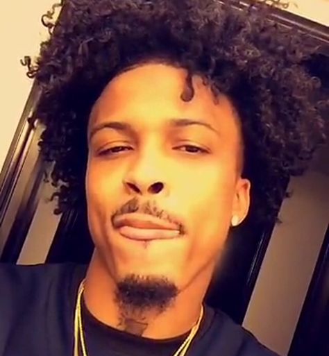 @loveyourself03💜snap: kpoppin888 August Alsina Hair, August Alsina Wallpaper, Boy Haircut, August Baby, Natural Afro, August Alsina, Boys Haircuts, Black Boys, Mariah Carey