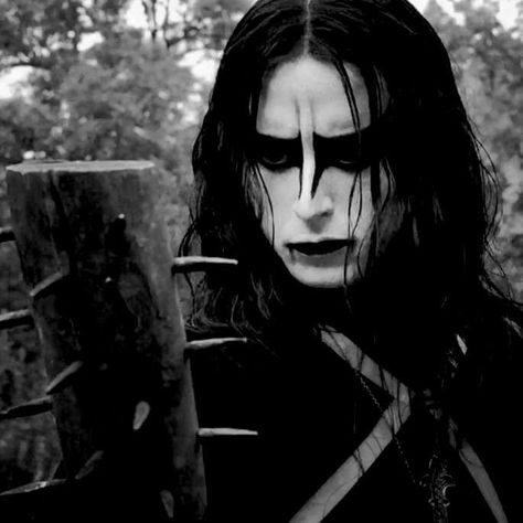 Euronymous Corpse Paint, Euronymous Mayhem, Lords Of Chaos, Metalhead Guy, Mayhem Band, Rory Culkin, Black Metal Art, Chaos Lord, Punk Makeup