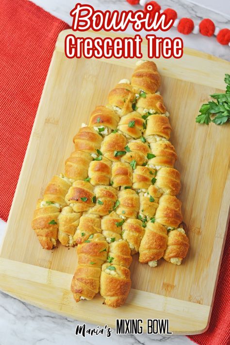 Christmas Tree Recipes, Crescent Roll Christmas Tree, Boursin Cheese Appetizers, Cheese Christmas Tree, Boursin Appetizers, Roll Christmas Tree, Pillsbury Crescent Recipes, Cheese Tree, Christmas Tree Bread