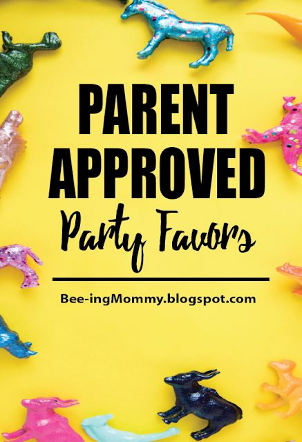 Parent Approved Party Favors and goodie bag ideas that won't be thrown in the trash #partyplanning #gift #goodybags One Year Old Birthday Party Gift Bags, Infant Party Favors, Cheap Party Bag Ideas Kids, Party Favors 3rd Birthday, Best Loot Bag Ideas, Daycare Party Favors, Birthday Favor For Classmates, One Year Old Birthday Favors, Best Birthday Party Favors