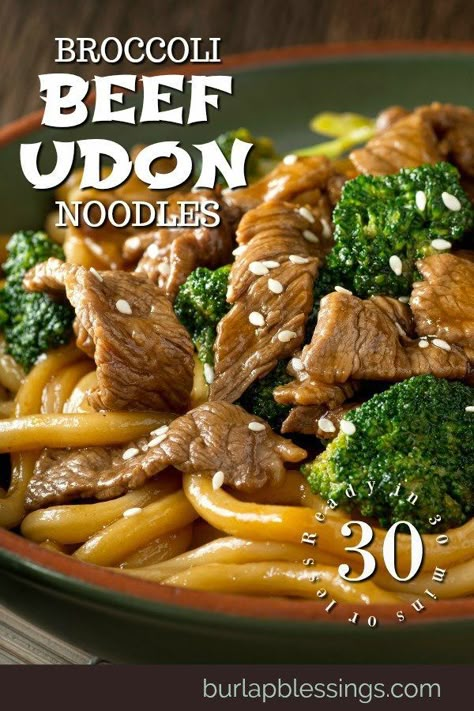 Beef Udon Noodles, Vegetarian Udon Noodles, Vegan Udon, Beef Udon, Udon Noodles Recipe, Fried Udon, Asian Noodle Recipes, Fried Beef, Udon Noodles