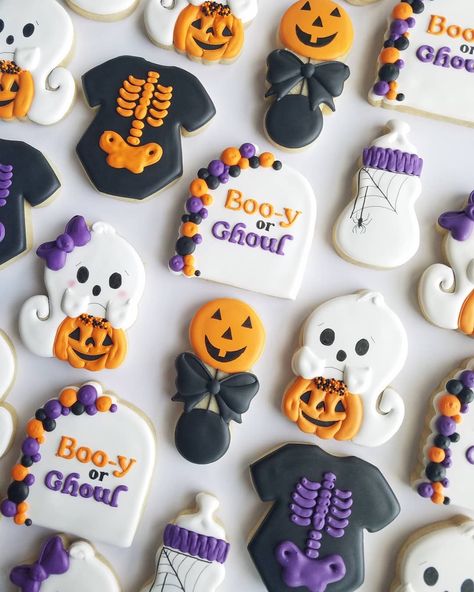 Boo-y Or Ghoul Gender Reveal Cookies, Boo-y Or Ghoul Gender Reveal Decorations, Halloween Gender Reveal Cookies, Boo-y Or Ghoul Gender Reveal, Halloween Baby Shower Cookies, Shower Goals, Cutout Cookie, Cookie Techniques, Cookies Design