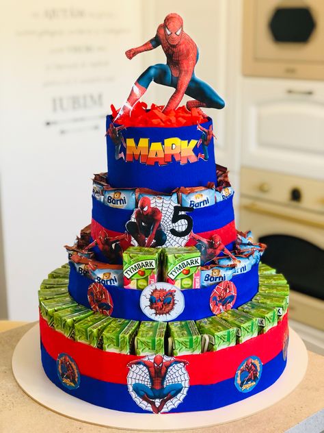 Diy Candy Cake Tower, Candy Cake Diy, Lego Birthday Cake, Candy Bouquet Diy, Birthday Menu, Birthday Party Snacks, Spiderman Birthday Party, Baby Boy 1st Birthday Party, Candy Cakes