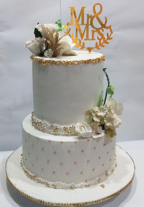 Wedding Cake Samples, Cake Samples, Wedding Cake Designs Simple, Wedding Cake Videos, Wedding Cake Simple Elegant, Reception Cake, Cakes Decor, Girls Cake, Birthday Logo