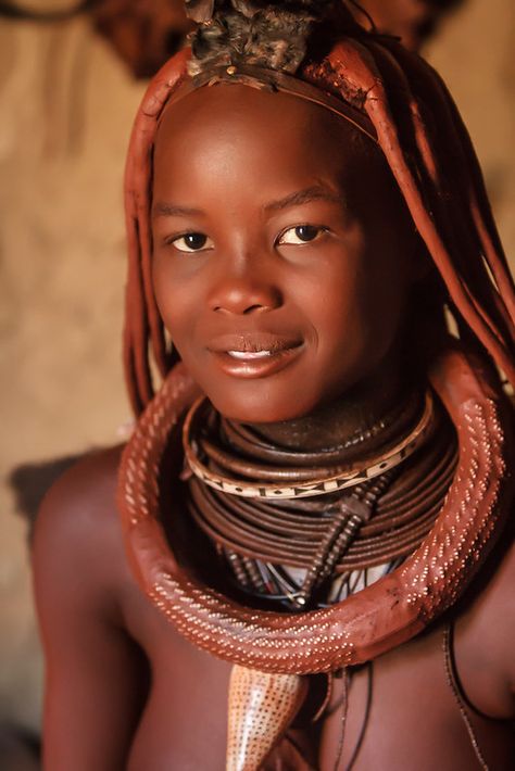 Young Himba Woman Inside Hut | Kayla Stevenson | Flickr African Tribe Woman, Finding Audrey, Himba People, Tribe Women, African Tribe, Photographs Of People, African Culture, People Of The World, Nature Girl