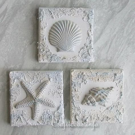 40 Plaster of Paris Craft Ideas and Projects for 2018 - Bored Art Paris Crafts, Art Coquillage, Diy Plaster, Plaster Crafts, Plaster Wall Art, Plaster Of Paris, Shell Crafts Diy, Cement Crafts, Plaster Art