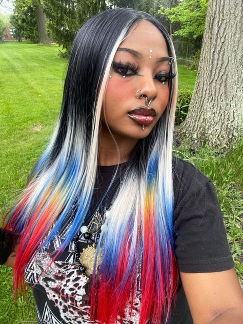 Creative Hair Color, Dyed Hair Inspiration, Pretty Hair Color, Creative Hairstyles, Hair Dye Colors, Hair Inspiration Color, Baddie Hairstyles, Hair Inspo Color, Wig Styles