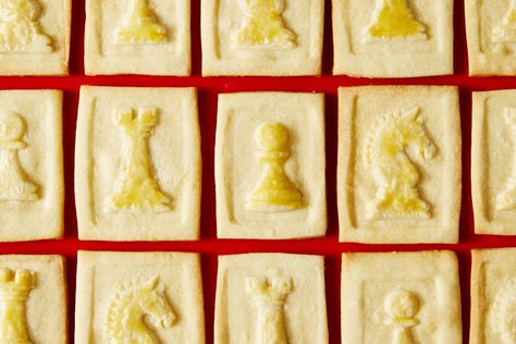 Delish Chessmen Cookie Recipe, Pepperidge Farm Cookies, Chessmen Cookies, Farm Cookies, Springerle Cookies, Thanksgiving Cookies, Christmas Cookies Easy, Pepperidge Farm, Butter Cookies Recipe