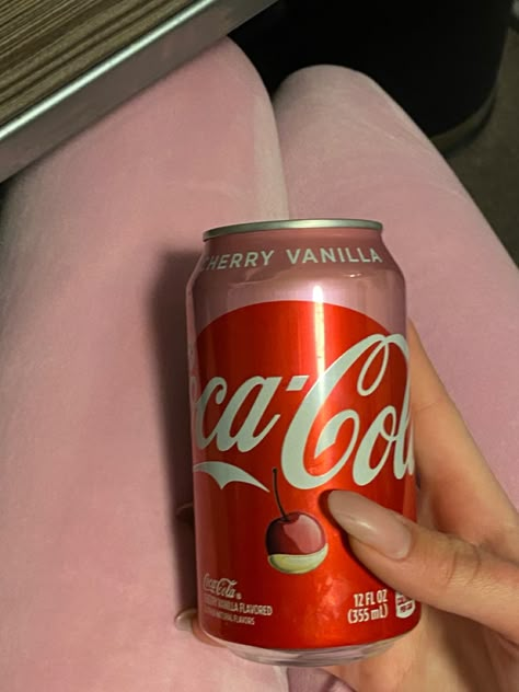 Cherry Vanilla Coke Aesthetic, Lana Del Rey Food, Cherry Coke Aesthetic, Coke Cola Aesthetic, Cherry Cola Aesthetic, Red Aesthetic Vintage, Vintage Americana Aesthetic, Red Widget, Terrence Loves You