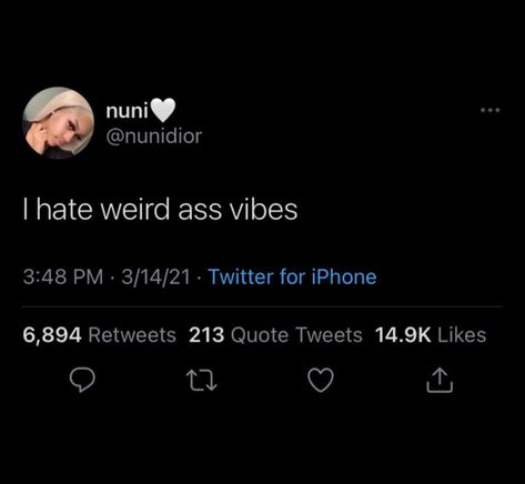 Tweets About Weird Friends, Weird Vibes Tweets, People Move Weird Tweets, People Are Weird Tweets, Weird Energy Tweets, Everybody Weird Twitter Quotes, Same Energy Quotes Twitter, Weird People Tweets, Weird Vibes Quotes