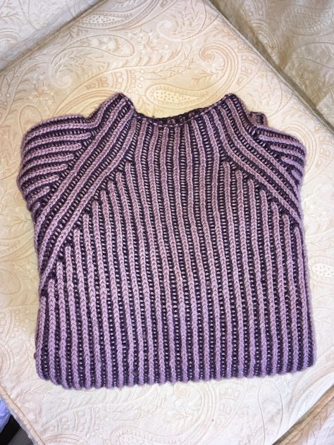 Knit Brioche Sweater, Subversive Knitwear, Brioche Sweater, Brioche Knit, Crochet Pullover Pattern, Knitwear Details, Free Dobby, Brioche Knitting, Brioche Stitch