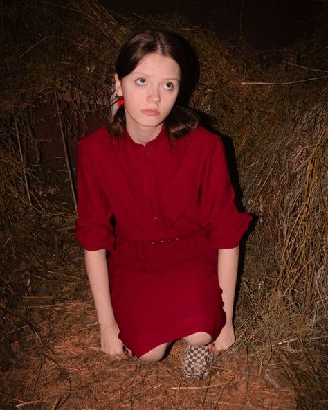 Pearl Halloween, A24 Films, Pearl Cosplay, Iconic Costumes, Most Creative Halloween Costumes, Film Party, Mia Goth, Dark Vibes, Halloween Coustumes