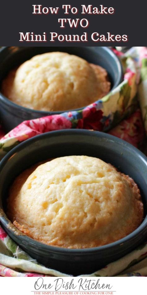 Mini Pound Cakes, Classic Pound Cake Recipe, Classic Pound Cake, Ramekin Recipe, One Dish Kitchen, Mini Cake Recipe, Dessert Mini, Recipe For 1, Small Batch Baking