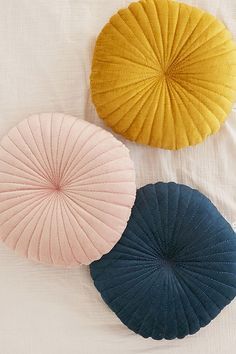 Easy Rental Updates For Fall  Easy Rental Updates Round Pillow, Velvet Pillow, Diy Pillows, Velvet Cushions, Velvet Pillows, My New Room, Dream Room, Soft Furnishings, Color Inspiration