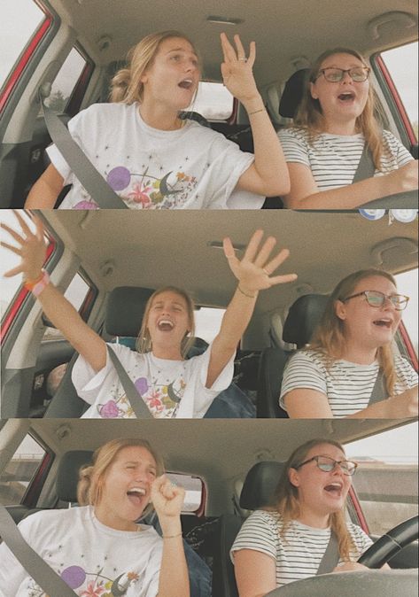 Singing Friends, Friends In Car Aesthetic, Singing In Car Aesthetic, Singing With Friends Aesthetic, Car Singing Aesthetic, Beach W Friends, Car Singing, Car Pics With Friends, Car Ride With Friends Aesthetic