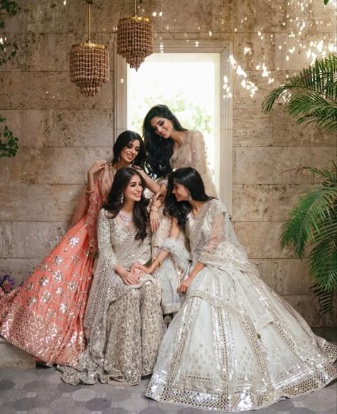 Sisters Photography Poses Indian, Desi Bridesmaids, Bride And Bridesmaid Pictures, Abhinav Mishra, Bridesmaid Poses, Bridesmaid Pictures, Bridesmaid Photoshoot, Indian Wedding Poses, Wedding Glam