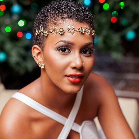 nigerianwedding Hair Inspiration For Short Hair, African Women Hairstyles, Natural Bridal Hair, Headbands For Short Hair, Short Hair Bride, Short Natural Curly Hair, Natural Wedding Hairstyles, Natural Hair Accessories, Twa Hairstyles