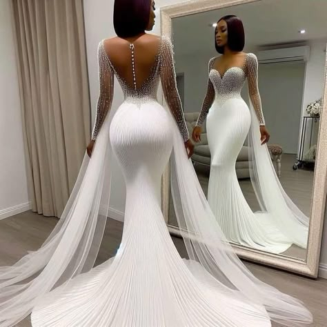 Latest Wedding Gowns, Extravagant Wedding Dresses, Glam Wedding Dress, Princess Bridal Gown, Wedding Dresses Princess, Princess Bridal, Extravagant Wedding, White Mermaid, Elegant Wedding Dresses