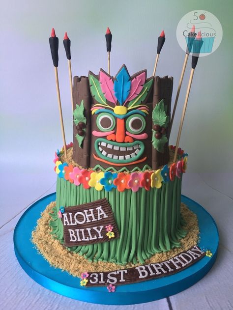 Tiki Party Food, Hawaiian Theme Cakes, Hawaiian Birthday Cakes, Tiki Cake, 16th Birthday Cake, Teen Cakes, Luau Party Decorations, Luau Birthday Party, Hawaiian Luau Party