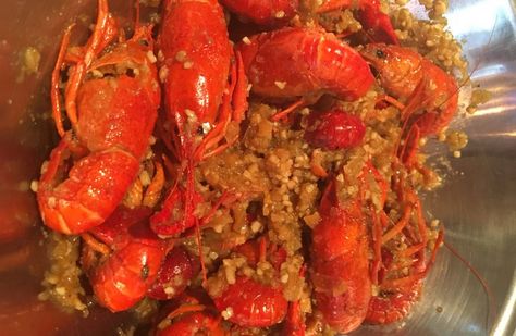 Crawfish Broil Recipes, Copycat Boiling Crab Recipe, Crawfish Sauce, Crawfish Recipe, Crawfish Boil Recipe, Vietnamese Recipe, Healthy Eating Ideas, Crawfish Boil Party, Crab Recipe