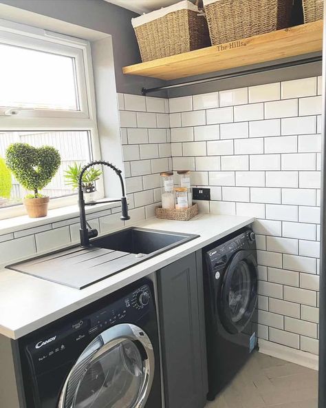 20 Black and White Laundry Rooms With Attitude Laundry With Black Appliances, Black Washer And Dryer, Subway Tile Laundry Room, Black And White Laundry, Laundry Reno, Dark Grout, Dark Interior Design, White Laundry Rooms, Black Grout