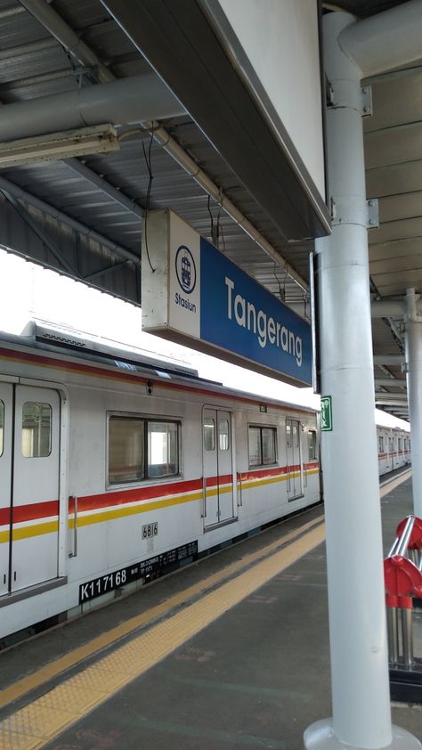 Justin Xie, Kota Tangerang, Pap Random, Train Journey, Tangerang, Malang, Jakarta, Indonesia, Train