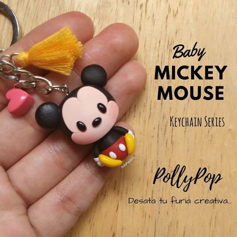 Llaveros Mickey Mouse Polymer Clay, Clay Mickey Mouse, Clay Keychain Diy, Polimery Clay Ideas, Disney Clay Charms, Kawaii Mickey Mouse, Rainbow Pottery, Mickey Mouse Keychain, Keychain Polymer Clay