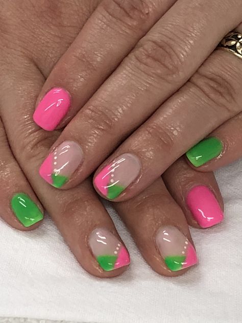 Pink Green And White Nails, Kelly Green Nail Ideas, Aka Sorority Nails, Emerald Green And Pink Nails, Aka Sorority Nail Designs, Pink Green Nails Design, Nail Designs Pink And Green, Army Green And Pink Nails, Alpha Kappa Alpha Nails