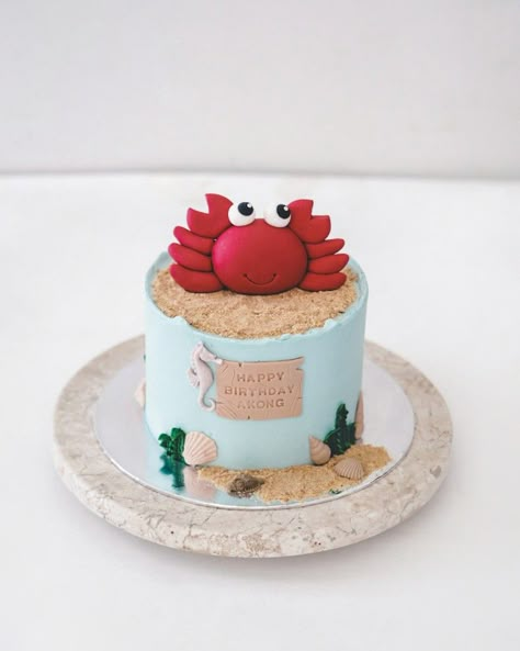 Crab Birthday Cake, Fondant Cakes Birthday, Sea Cakes, Crab Cake, Sea Birthday Party, Kids Cakes, Baby Birthday Cakes, Sea Birthday, Crab Cakes