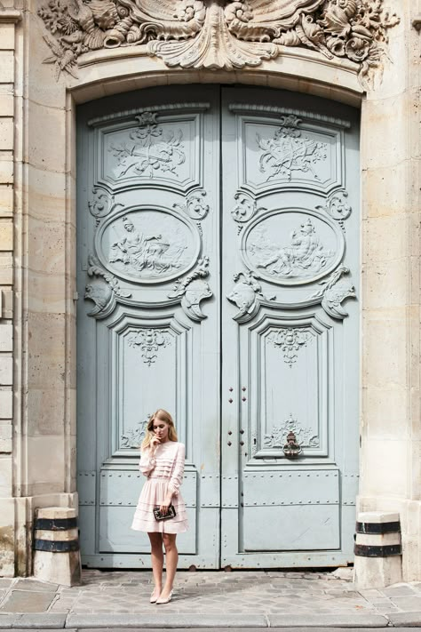 Parisian doors | Paris in four Months. Paris Doors, Parisian Doors, Paris Door, Parisian Architecture, Gorgeous Doors, French Doors Patio, Cool Doors, Style Français, Antique Doors