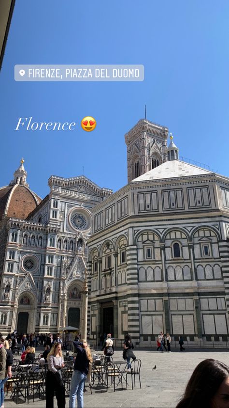 Florence Italy duomo travel Italian Europe European trip inspo firenze Piazza Del Duomo Florence, Florence Duomo, Piazza Del Duomo, Duomo Florence, Florence Italy, Florence, Louvre, Italy, Building