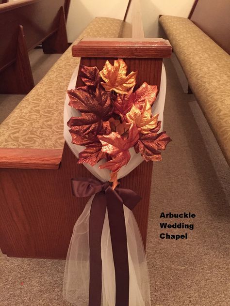 Lovely, but simple, fall pew decorations.  Fall weddings are great! Fall Wedding Altar Ideas, Fall Pew Decorations, Fall Wedding Pew Decorations, Fall Pew Decorations Wedding, Fall Church Wedding Decorations, Fall Wedding Church Decorations, Fall Aisle Decorations Wedding, Fall Church Wedding, Wedding Pew Decorations