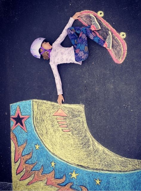 Skateboarding Sidewalk Chalk Art Sidewalk Chalk Photos, Chalk Photography, Chalk Pictures, Papa Tag, Chalk Photos, Fun Chalk Art, Gorgeous Landscapes, Sidewalk Chalk Art, Sidewalk Art