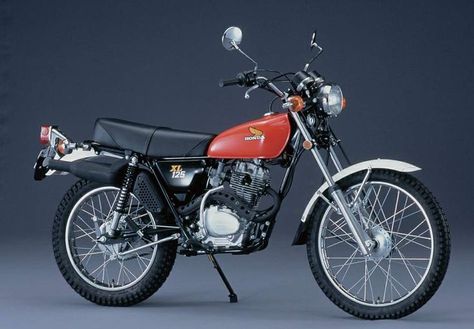 Honda XL125S My Dad's bike.: Classic Honda Motorcycles, Honda Dirt Bike, Vintage Honda Motorcycles, Soichiro Honda, Honda Scrambler, Small Motorcycles, Honda 125, Moto Honda, Custom Motorcycle Helmets