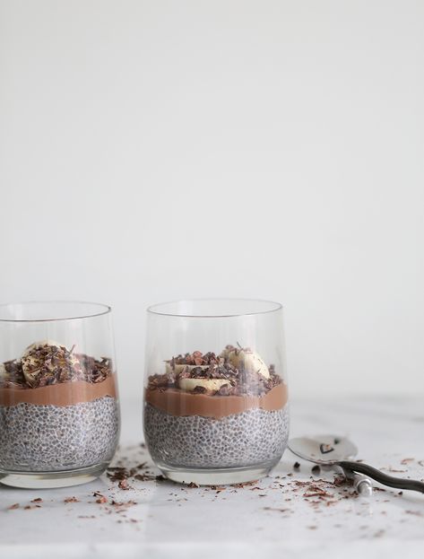 Chocolate Vanilla Chia Pudding Chia Pudding Chocolate, Pudding Mousse, Vegan Black Bean Burger, Vanilla Chia Pudding, Coconut Chia Pudding, Chocolate Chia Pudding, Black Bean Burgers, Egg Free Recipes, Wheat Free Recipes