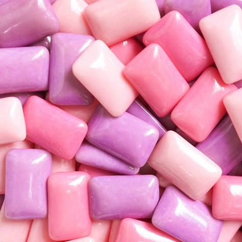 Gum Aesthetic, Chewing Gum Brands, Gum Brands, Bubble Yum, Receding Gums, Food Patterns, Healthy Snacks For Diabetics, Pink Things, Low Carb Snacks