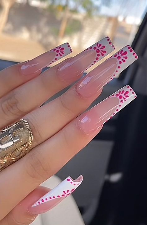 Mexican Nails Designs Acrylic Pink, Cute Gem Designs On Nails, Long Nails Coffin Summer, Nail Inspired Medium, Spring Themed Acrylic Nails, Valentines Rhinestone Nails, Long Nails Latina, Mañana Sera Bonito Nails Ideas, Latino Lunch Ideas