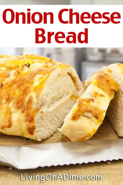 This is the BEST Onion Cheese Bread recipe!! This cheesy onion bread is so easy to make it will be on your list of favorite recipes! This tastes similar to the Red Lobster Biscuits, only in bread form. Cheese Bread Loaf Recipe, Onion Cheese Bread, Living On A Dime, Lobster Biscuits, Red Lobster Biscuits, Peasant Bread, Parmesan Bread, Cheese Bread Recipe, Onion Bread