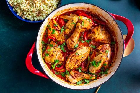 Poulet Basquaise Chicken Poulet, Gross Food, Braised Chicken, Anthony Bourdain, Christmas 2022, Poultry Recipes, Chicken Recipe, Chicken Dinner, Chicken Dishes