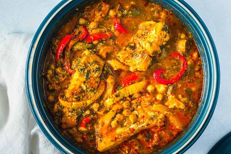 Moroccan Fish Tagine - Addicted to Tahini Moroccan Fish Recipe, Fish Tagine, Tagine Cooking, Moroccan Fish, Seafood Stew Recipes, Moroccan Cooking, Fish Dinner Recipes, Tagine Recipes, Fish Fillets