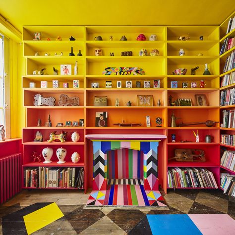 The Funky Colorful London Home of Artist Morag Myerscough - The Nordroom Colorful Fireplace, Copenhagen Apartment, Shoreditch House, Manchester Home, De Gournay Wallpaper, Stockholm Apartment, Soho Loft, Steel Trusses, Inspiring Interiors