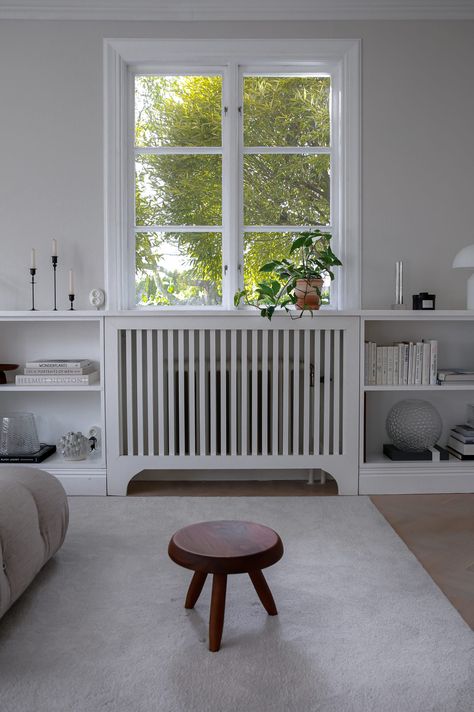 Bedroom With Radiator Under Window, Window Bench Seat Over Radiator, Window Radiator, Modern Radiator Cover, House Of Philia, American Style Interior, Window Seat Storage, Italian Home, House Window