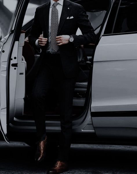 #aesthetics #suits #darkluxe Guy In Suit Aesthetic, Guy In Suit, Aesthetic Guy Outfits, Suit Aesthetic, Cute Guy, Gentleman Aesthetic, Middle Name, Mens Fashion Classy