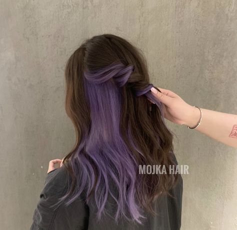 Purple Hair With Light Brown, Brown Hair Lavender Underneath, Peekaboo Hair Color Brunettes Purple, Peekaboo Hair Color Purple And Brown, Lavender Underdye Hair, Balayage Colored Hair, Purple Peekaboo Brown Hair, Brown Hair With Lavender Underneath, Purple Hair Dye On Brown Hair